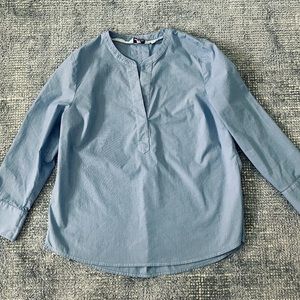 Vineyard and Vines- Stripes split neck pop over -M